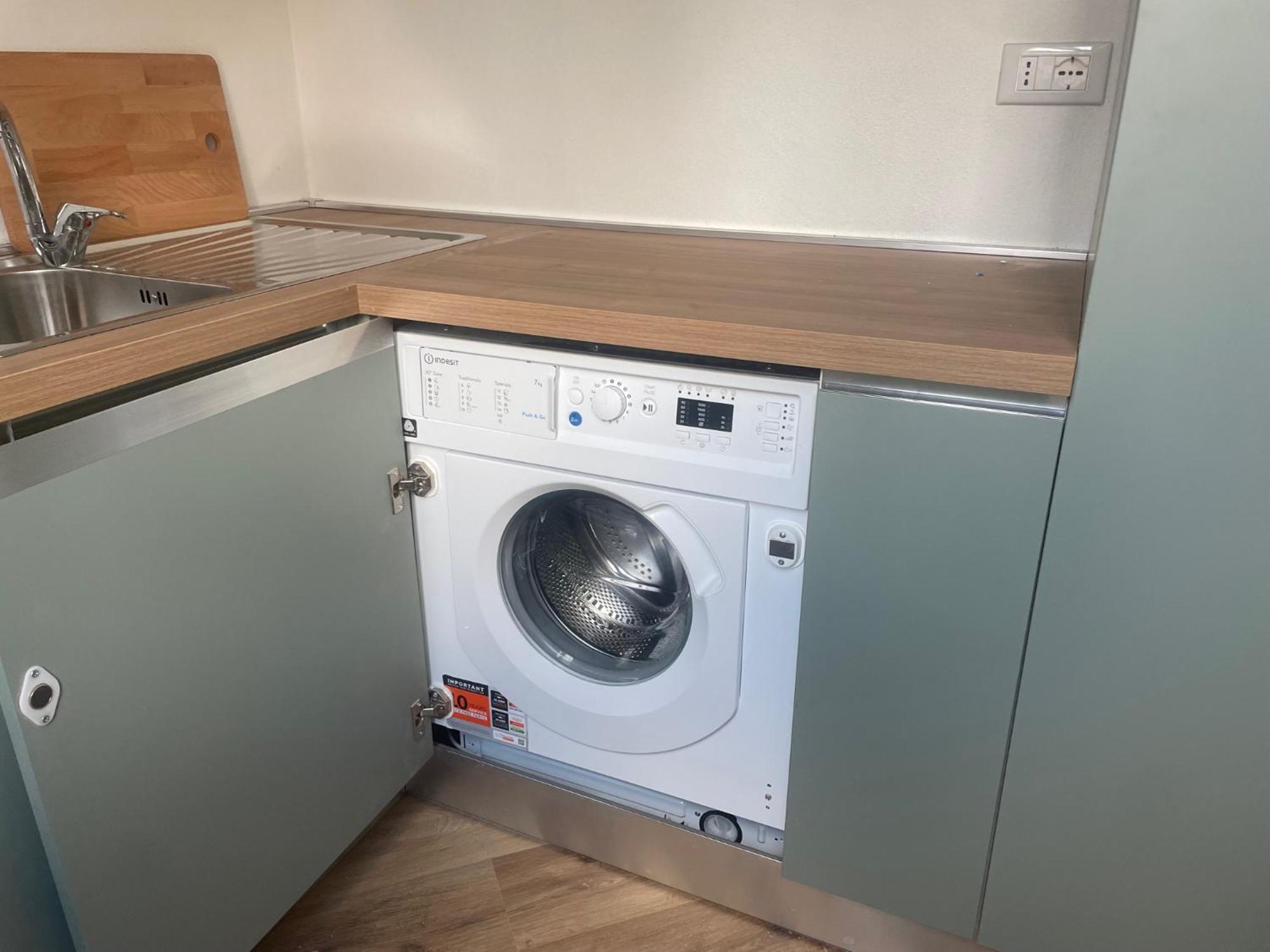 Monolocale Salvia Self Check In Apartment Pavia Ngoại thất bức ảnh